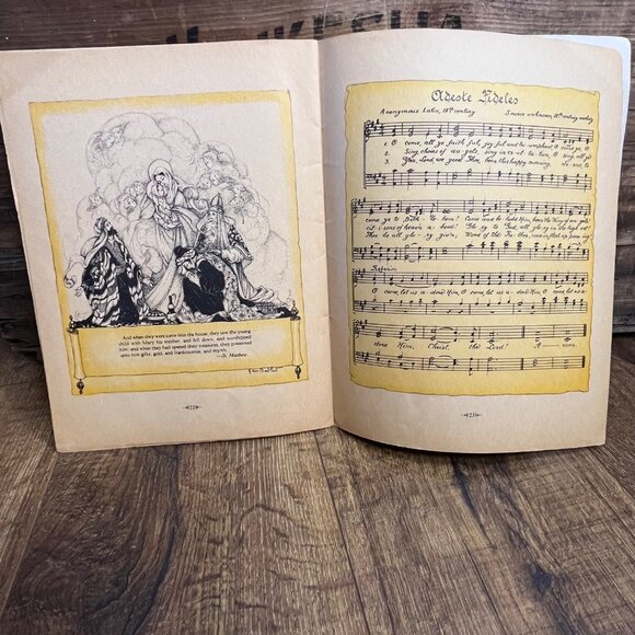 Illustrated Children's Christmas Carols Book Hardcover Vintage 1937 - Picture 5 of 6